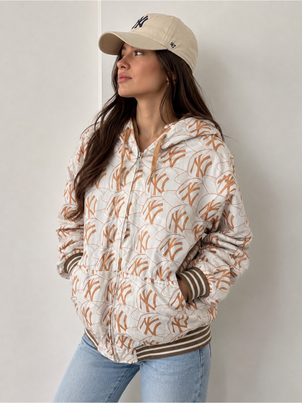New York Yankees Full Zip Hoodie Jacket Cream Gold Size Large Y2K Oversized Fall